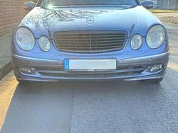 Blau Gebraucht 2003 Mercedes E500 Kombi | 3.700 € (Superpreis)