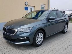 Schwarz schwarz met. Gebraucht 2024 Skoda Scala First Edition Kleinwagen | 28.340 € (Fairer Preis)
