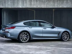 Grau Gebraucht 2019 BMW M850 Shadowline Coupé | 62.820 € (Fairer Preis)