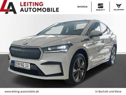 Weiß Neu 2024 Skoda Enyaq iV Loft SUV | 48.445 € (Fairer Preis)