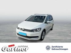 Oryxweiß perlmutteffekt Gebraucht 2023 VW Touran Move Van / Kleinbus | 38.675 € (Etwas zu teuer)