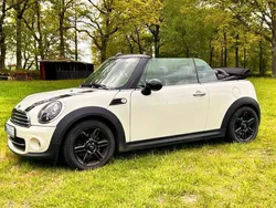 Beige Gebraucht 2013 Mini Cooper Cabriolet Cabrio | 7.500 € (Fairer Preis)
