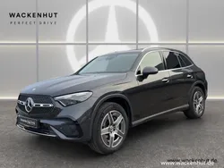 Grau Gebraucht 2023 Mercedes GLC300 AMG SUV | 67.690 € (Etwas zu teuer)