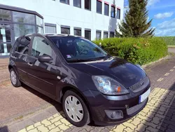 Grau Gebraucht 2007 Ford Fiesta Kleinwagen | 2.690 € (Etwas zu teuer)