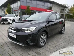 Schwarz Gebraucht 2024 Kia Stonic Vision SUV | 23.990 € (Teuer)