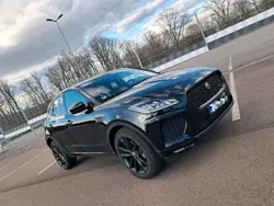 Schwarz Gebraucht 2020 Jaguar E-Pace R-Dynamic SUV | 30.299 €