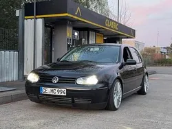 Schwarz Gebraucht 2000 VW Golf IV Limousine | 4.000 € (Teuer)
