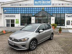 Silber Gebraucht 2017 VW Golf Sportsvan Sound Van / Kleinbus | 17.700 € (Fairer Preis)