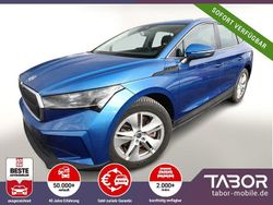 Blau Gebraucht 2021 Skoda Enyaq iV Loft SUV | 28.488 € (Guter Preis)
