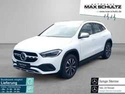 Nachtschwarz unilack Gebraucht 2020 Mercedes GLA200 SUV | 26.889 € (Guter Preis)