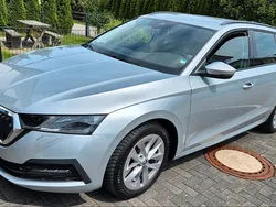 Silber Gebraucht 2020 Skoda Octavia Ambition Kombi | 19.900 € (Fairer Preis)