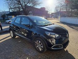 Schwarz Gebraucht 2016 Renault Captur SUV | 5.499 € (Fairer Preis)