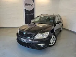 Schwarz Gebraucht 2012 Skoda Octavia RS Kombi | 6.950 € (Guter Preis)