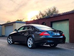 Schwarz Gebraucht 2006 Mercedes CLS350 Limousine | 8.500 € (Fairer Preis)