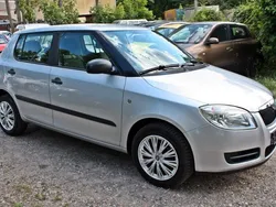 Silber Gebraucht 2009 Skoda Fabia Cool Edition Limousine | 3.999 € (Etwas zu teuer)