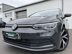 Grau Gebraucht 2021 VW Golf VIII Style Kombi | 25.640 € (Fairer Preis)