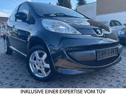 Schwarz Gebraucht 2008 Peugeot 107 Urban Move Kleinwagen | 2.898 € (Fairer Preis)