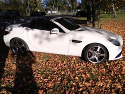 Weiß Gebraucht 2017 Mercedes SLC300 AMG line Cabrio | 29.900 € (Guter Preis)