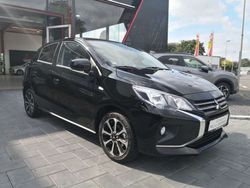 Schwarz (pianoschwarz) Gebraucht 2024 Mitsubishi Space Star Select+ Limousine | 17.490 € (Etwas zu teuer)