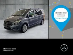 Grau Gebraucht 2019 Mercedes Vito Van / Kleinbus | 33.980 € (Fairer Preis)