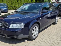 Blau Gebraucht 2001 Audi A4 Limousine | 999 € (Superpreis)