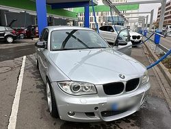Silber Gebraucht 2006 BMW 120 Kleinwagen | 2.500 € (Fairer Preis)