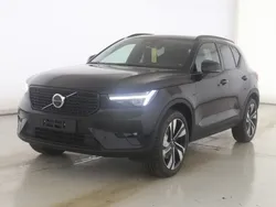 Schwarz Gebraucht 2024 Volvo XC40 Plus SUV | 39.999 € (Fairer Preis)