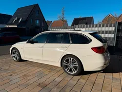 Weiß Gebraucht 2014 BMW 320 Sport Line Kombi | 11.500 € (Fairer Preis)