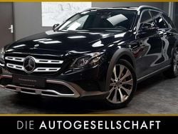 Obsidianschwarz metalliclack Gebraucht 2019 Mercedes E400 Kombi | 19.990 € (Fairer Preis)