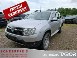 Platingrau Gebraucht 2011 Dacia Duster Prestige SUV | 5.985 € (Guter Preis)