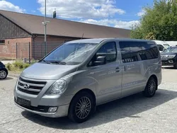Silber Gebraucht 2015 Hyundai H-1 Premium Van / Kleinbus | 5.950 € (Teuer)