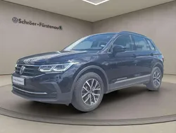 Schwarz Gebraucht 2021 VW Tiguan Life SUV | 26.950 € (Guter Preis)