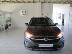 Grau Gebraucht 2024 VW Taigo Life SUV | 19.690 € (Fairer Preis)