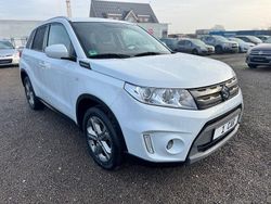 Weiß Gebraucht 2015 Suzuki Vitara SUV | 10.750 € (Guter Preis)