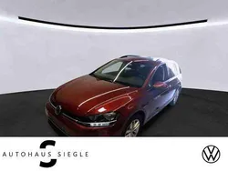 Cranberry red Gebraucht 2020 VW Golf VII Comfortline Kombi | 16.880 € (Fairer Preis)