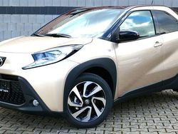 Beige Neu 2025 Toyota Aygo Kleinwagen | 19.450 €