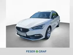 Weiss Gebraucht 2022 Seat Leon Kombi | 19.490 € (Etwas zu teuer)