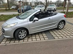 Silber Gebraucht 2008 Peugeot 207 CC Cabrio | 3.200 € (Fairer Preis)