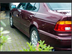 Rot Gebraucht 2000 BMW 525 Limousine | 5.490 € (Etwas zu teuer)