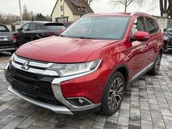 Rot Gebraucht 2016 Mitsubishi Outlander SUV | 12.990 € (Guter Preis)