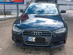 Schwarz Gebraucht 2012 Audi A4 Limousine | 5.500 € (Guter Preis)