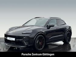 Schwarz Neu 2026 Porsche Macan GTS SUV | 135.687 €