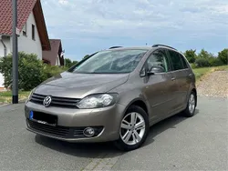 Grau Gebraucht 2012 VW Golf Plus Match Van / Kleinbus | 6.950 € (Fairer Preis)