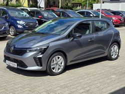 Grau Gebraucht 2024 Renault Clio V Evolution Limousine | 21.890 € (Fairer Preis)