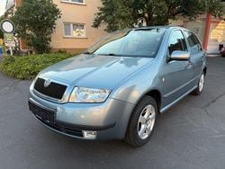 Grau Gebraucht 2004 Skoda Fabia Ambiente Kleinwagen | 2.490 € (Etwas zu teuer)