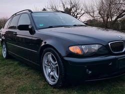 Schwarz Gebraucht 2004 BMW 330 Kombi | 2.800 € (Fairer Preis)