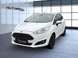 Weiß Gebraucht 2014 Ford Fiesta Titanium Coupé | 7.999 € (Etwas zu teuer)