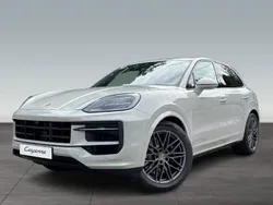 Grau Gebraucht 2024 Porsche Cayenne S SUV | 144.900 €