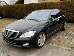 Schwarz Gebraucht 2007 Mercedes S600 Limousine | 22.999 € (Etwas zu teuer)