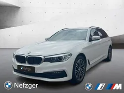 Weiss Gebraucht 2019 BMW 520 Efficient Dynamics Kombi | 27.400 € (Fairer Preis)